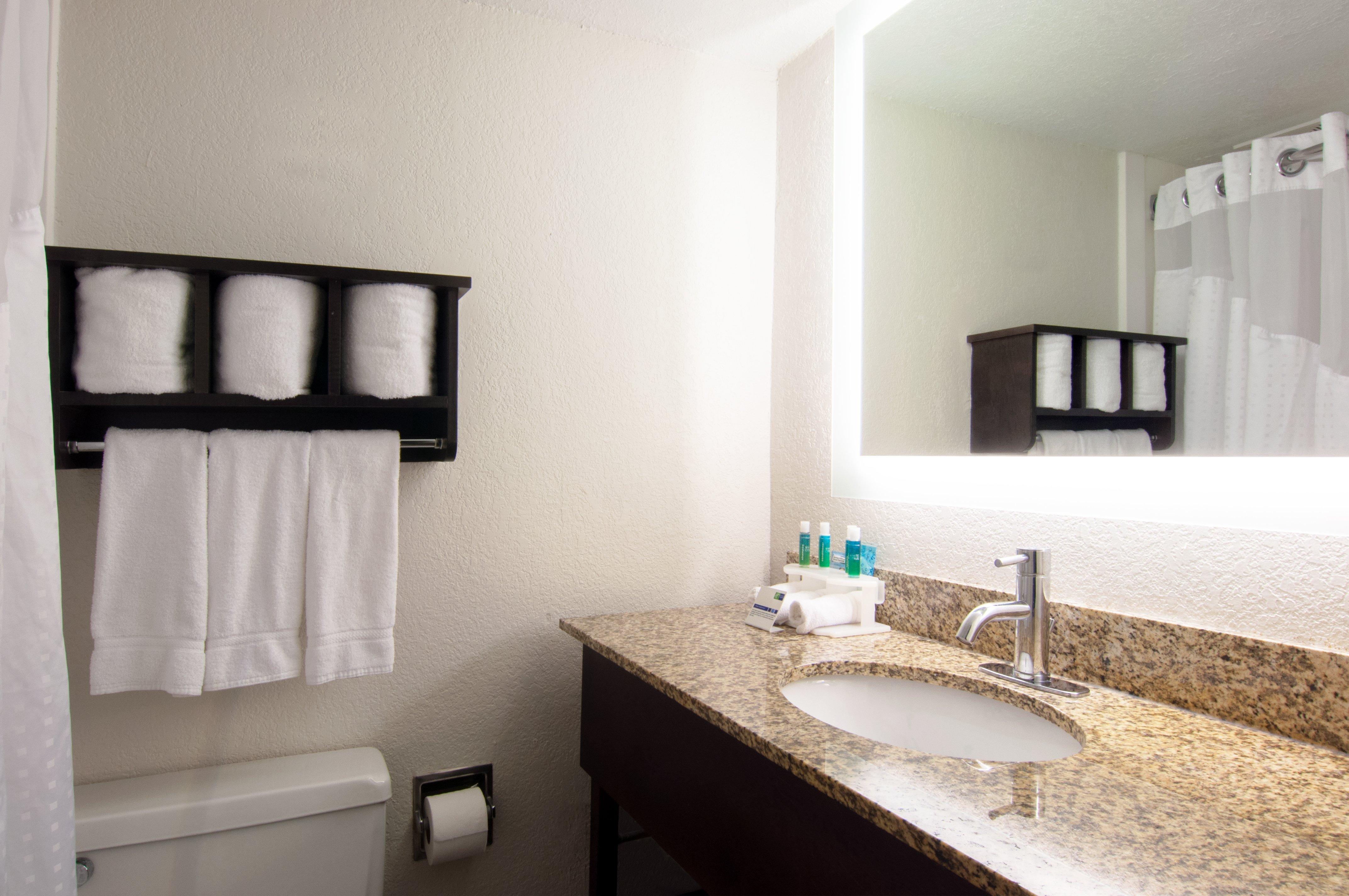 Holiday Inn Express & Suites Nashville-I-40 & I-24 Dış mekan fotoğraf